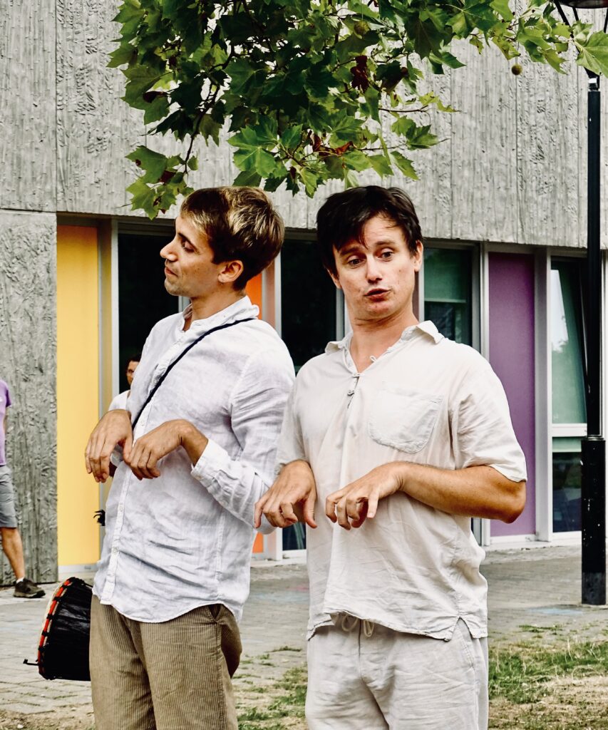 A la luz de la luna - Maison des Haubans 2025